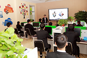 VR����װ�α��ִ�ʦרҵʵѵ