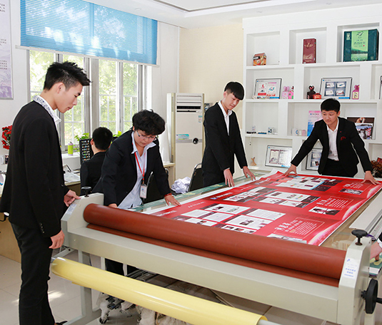 �Ӿ���ý��Ŀʵѵ